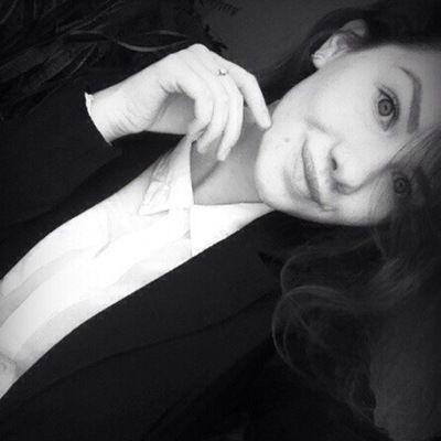 Юля Кравченко