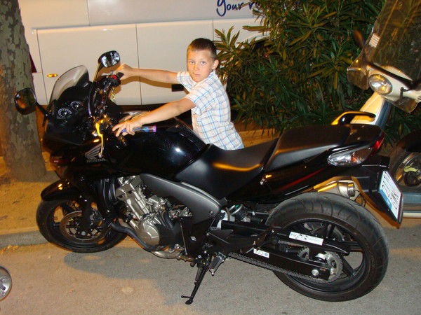 Леша Логинов