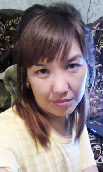 Лаура Демеуова