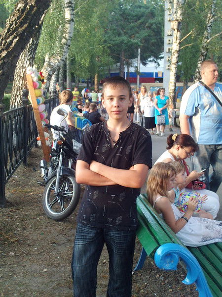 Андрей Старосадчев