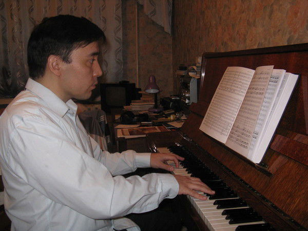 Серик Усенов