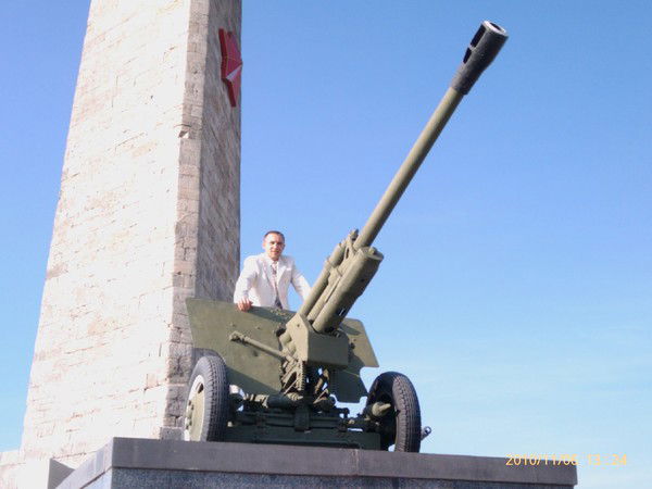 Максим Борисович