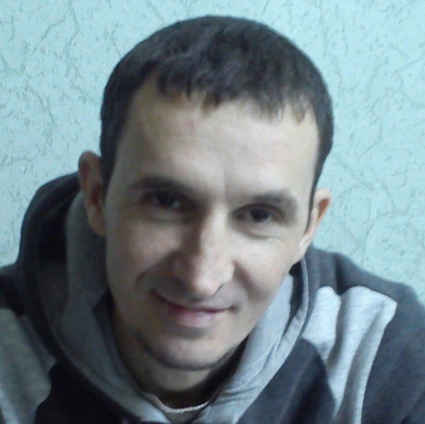 Олег Косторный