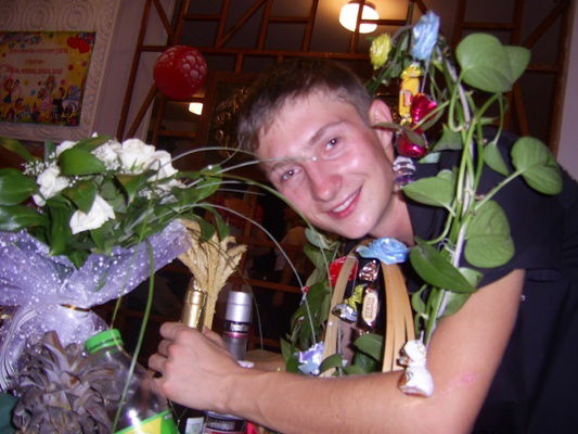 Максим Поддубный