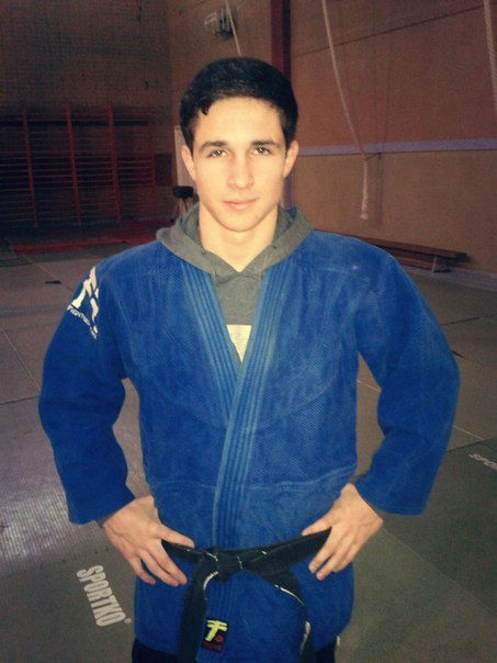 Артём Загваздин