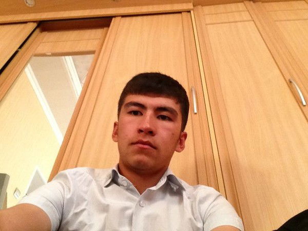 Искандар Акромов