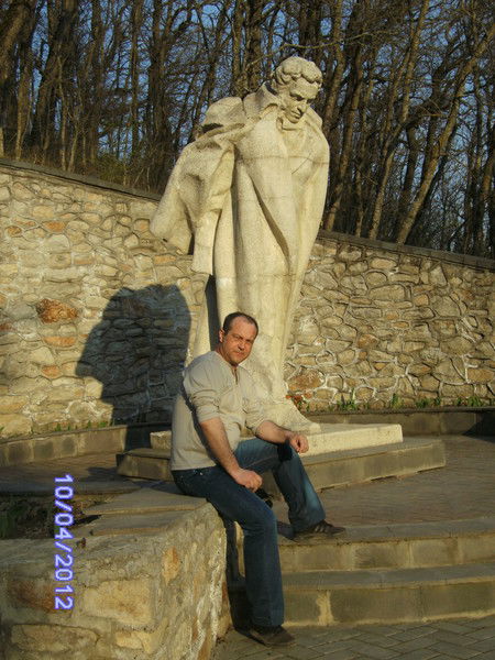 Виталий Белозеров