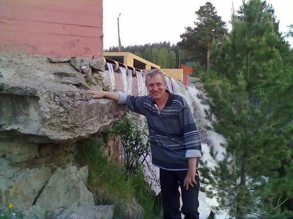 Андрей Елизаров