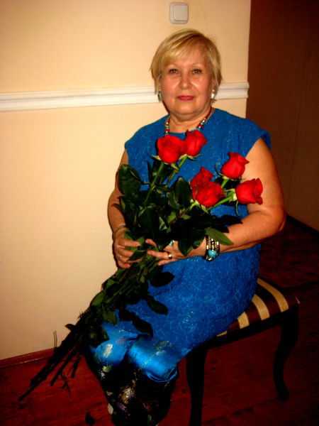 Любовь Толок