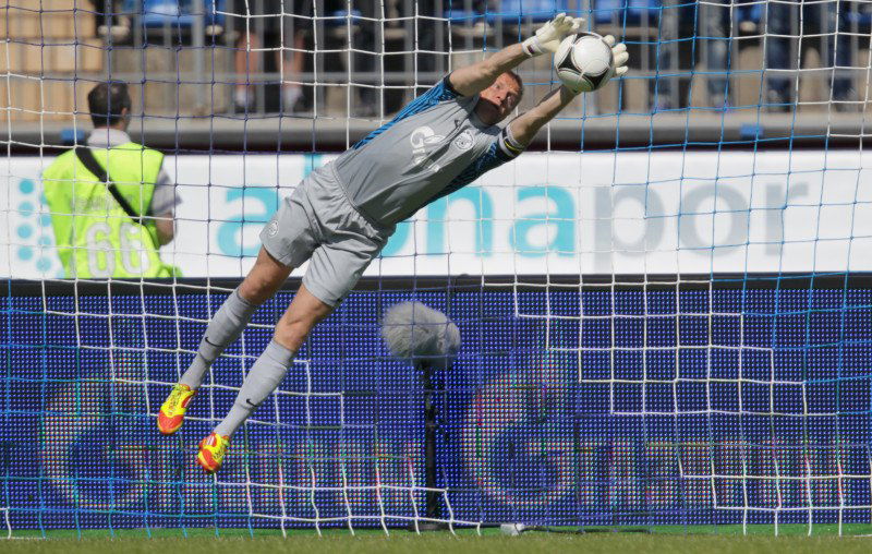 Игорь Пахарев