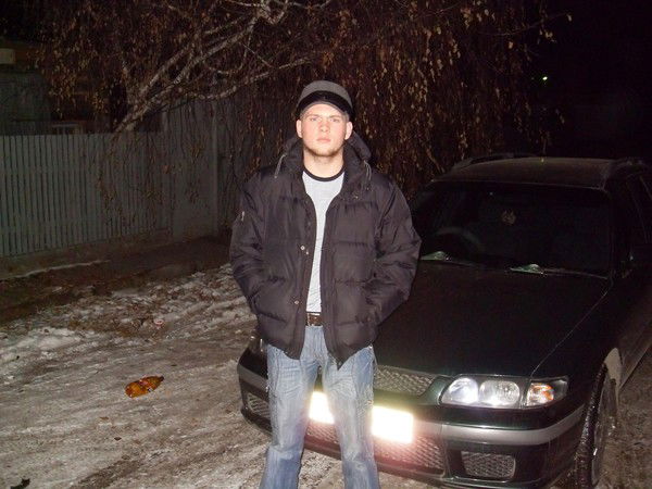 Павел Глущенко