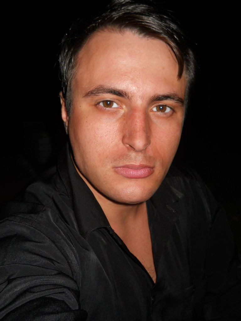 Антон Саржинский