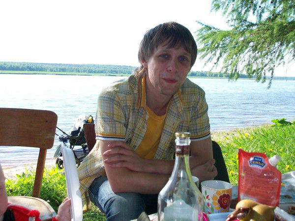 Макс Новиков