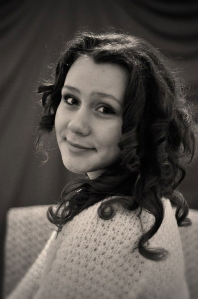 Анна Цветаева