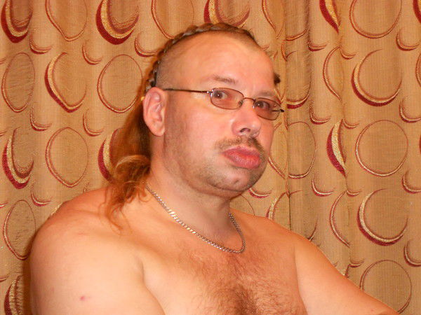 Леонид Попов