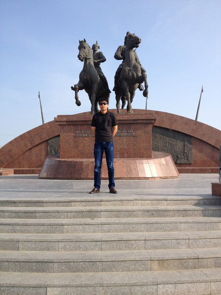 Арман Курманбеков