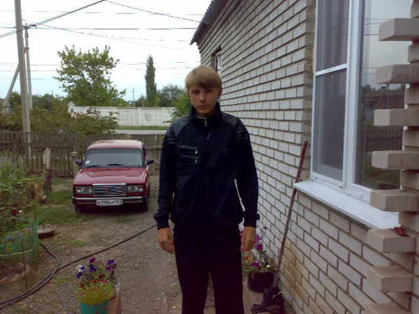 Влад Харитонов