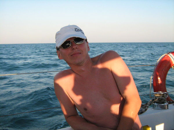 Олег Булатов