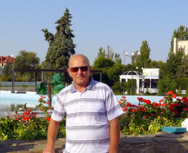 Юрий Мелекесцев