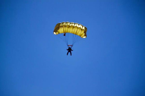 Неизвестно Неизвестно