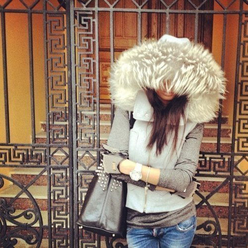 Вика Емельянова