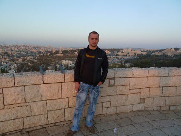 Тарас Ходос