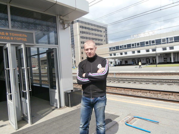 Евгений Артамонов