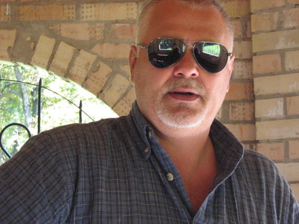 Олег Лановенко