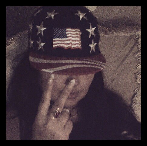 Индира .........