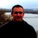 Алексей Тихонов