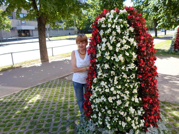 Надежда Гроздова