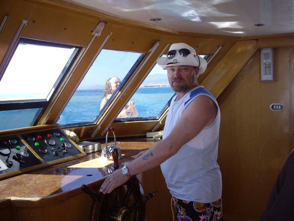 Виктор Харитонов