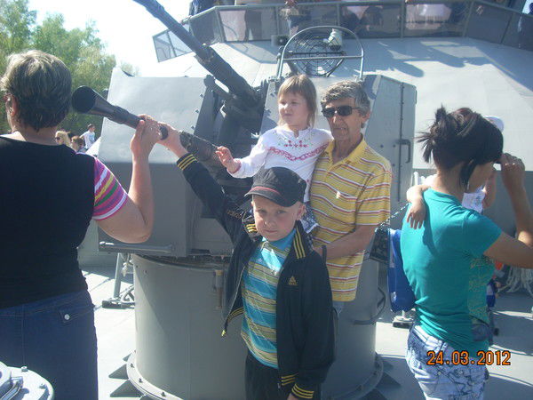 Дмитрий Бахарев