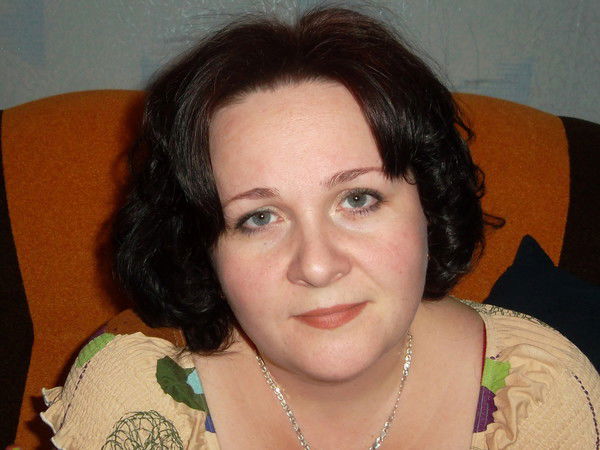 Елена Хапаль