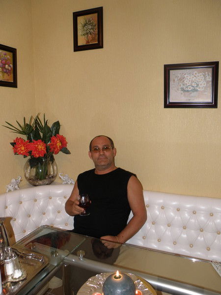 Геннадий Иванов