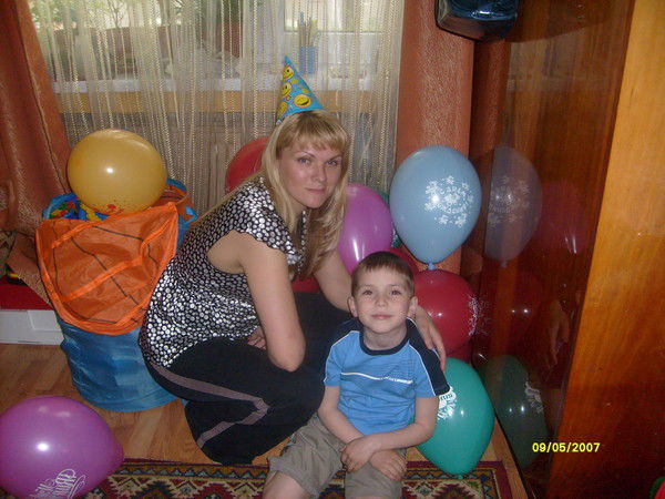 ;женя Липовский