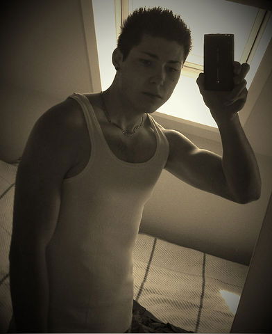 Костя Шнайдер