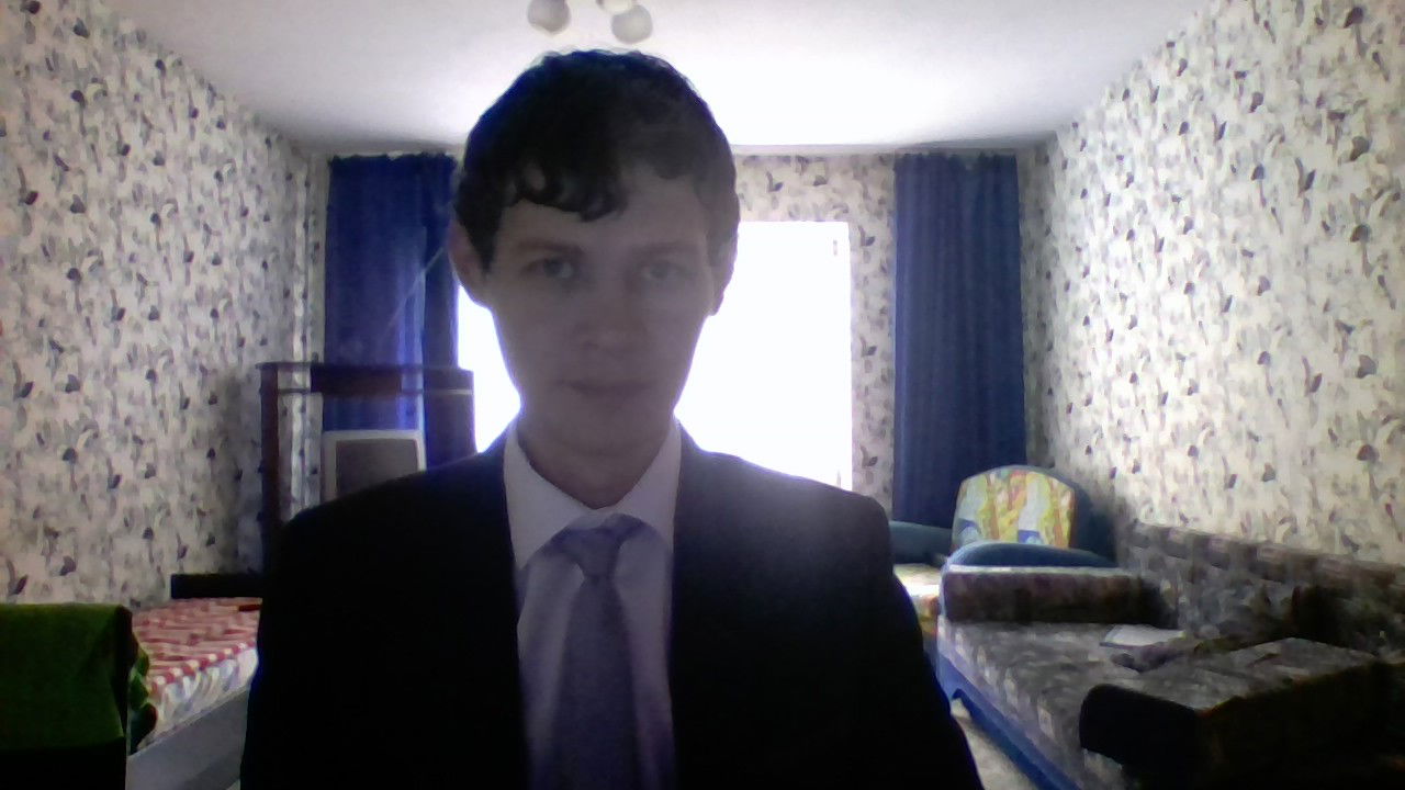 Денис Семенов