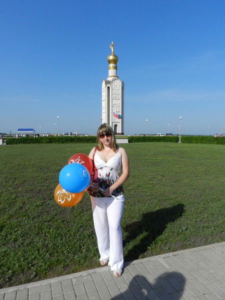 Лена Неверова