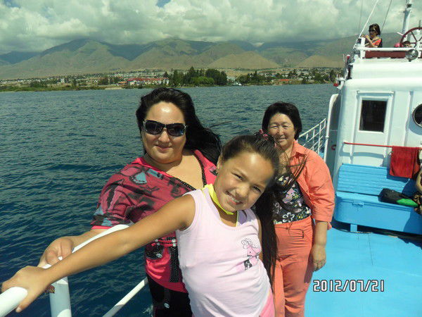 Ляззат Уразаева