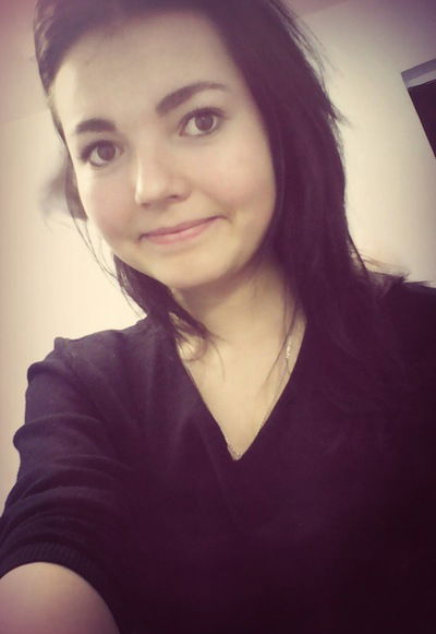 Анфиса Петенёва