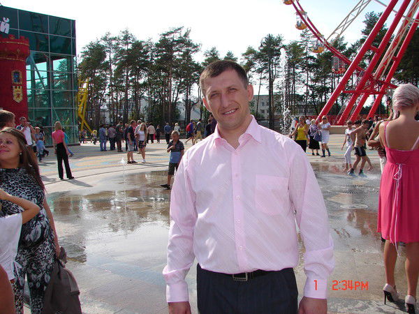 Григорий Костюк