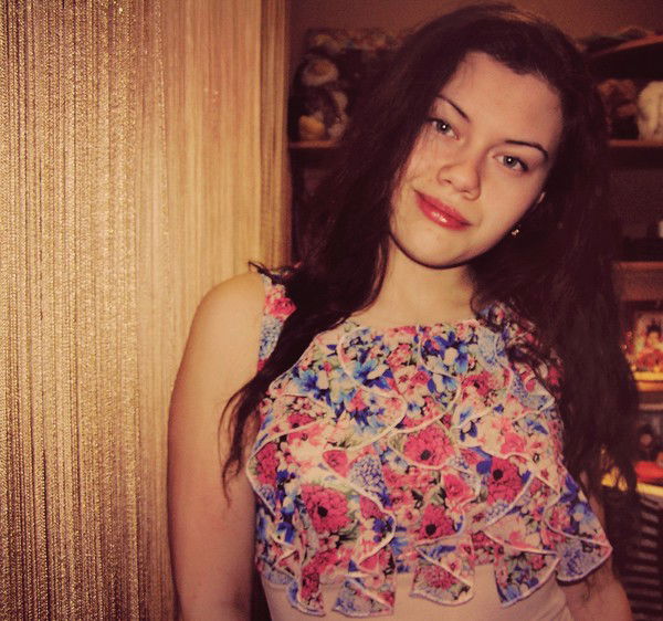 Виктория Леонова