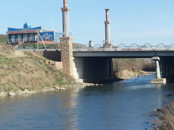 Адлет Куанышев