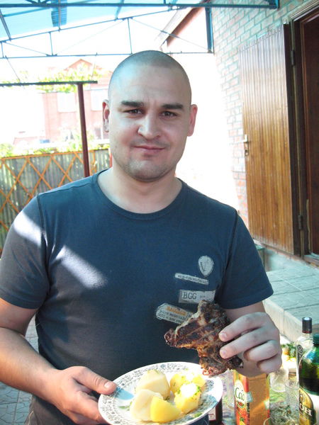 Неизвестно Неизвестно