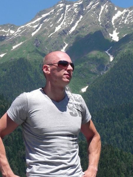 Александр Колесников