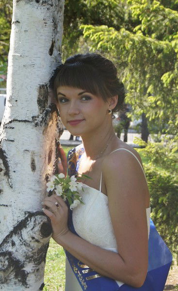 Анна Тихонова