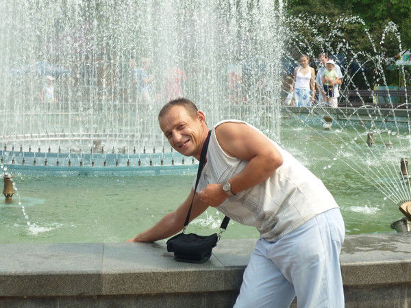 Андрей Наумов