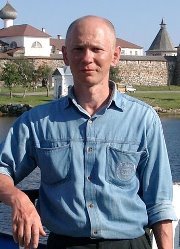 Борис Угаров