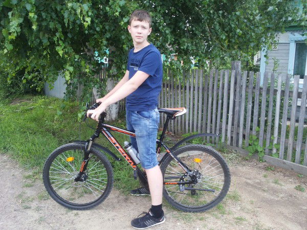 Серый Бакин